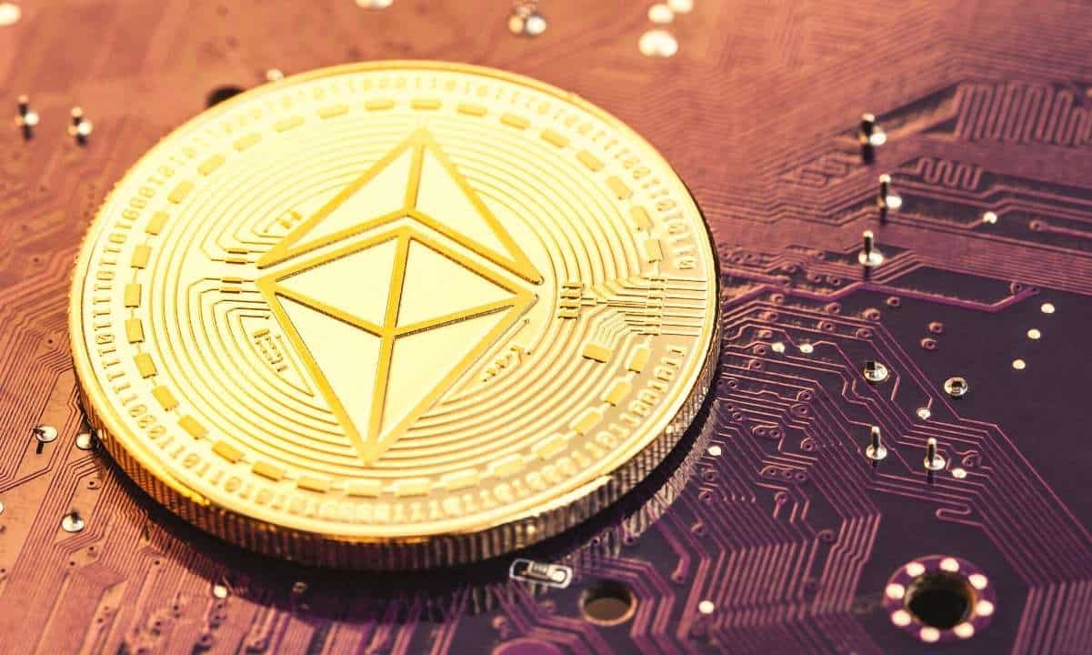 Ethereum (ETH) Emerges as Crypto Darling After SEC’s Spot ETF Nod
