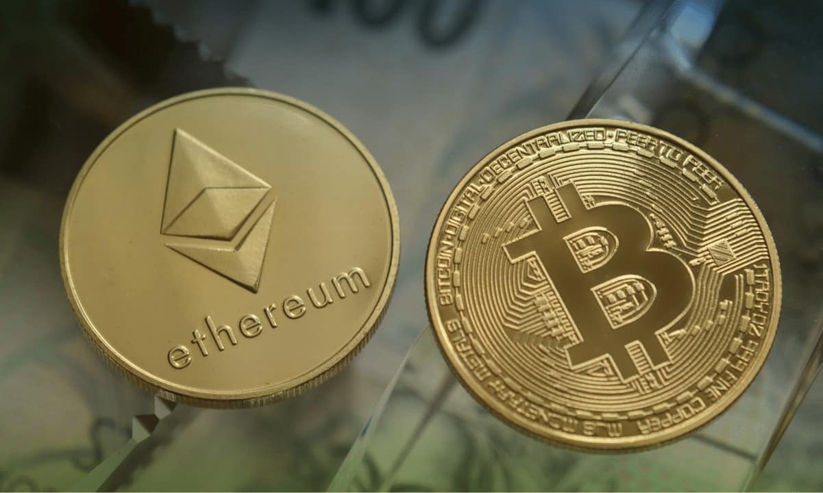 Ethereum Investors Accumulate Steadily as Bitcoin Holders Cash Out: ITB