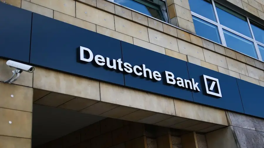 Deutsche Bank предложит клиентам услугу хранения криптовалют