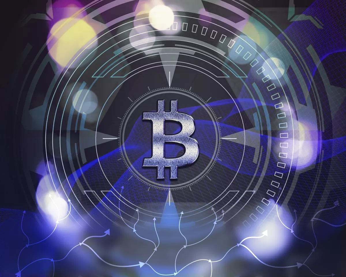 Курс биткоина скорректировался ниже $108 000