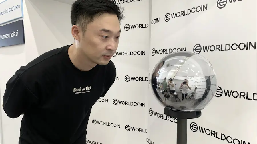 Власти Таиланда остановили работу Worldcoin в Бангкоке