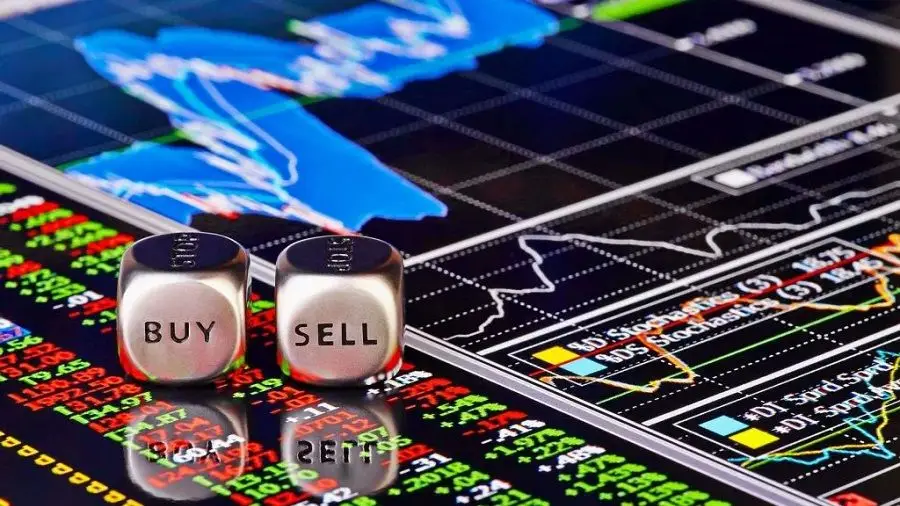 Снижение ставки ФРС США: чего ждать от биткоина и альткоинов