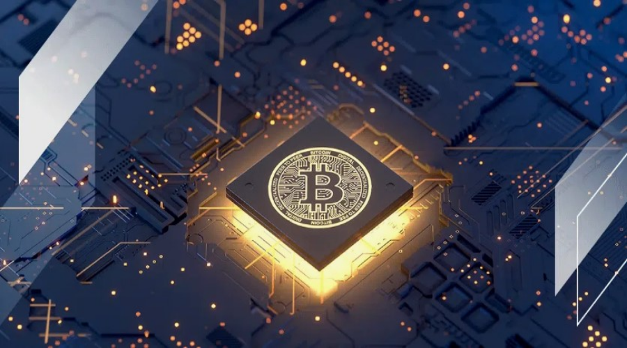 Активность в сети Биткоина достигла максимума за два года